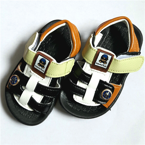 Bán Dép sandal bé trai đính huy hiệu (9-36M)