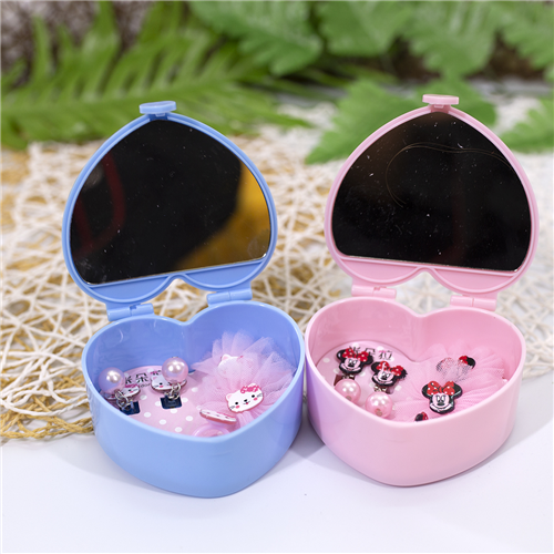 Bán Hộp trang sức cho bé gái hình tim