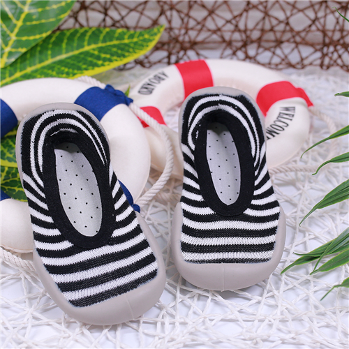 Bán Giày tập đi liền tất Kacakid (3- 18M)