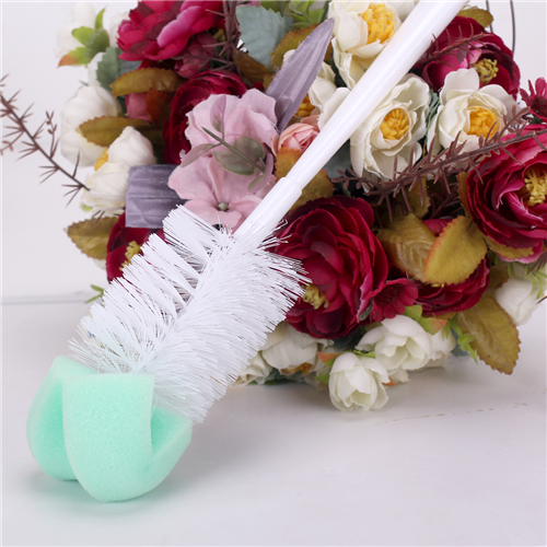Bán Cây cọ rửa bình sữa và núm ty CEQ017