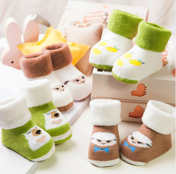 Set 4 đôi tất sơ sinh cao cổ cho bé (0-12M)