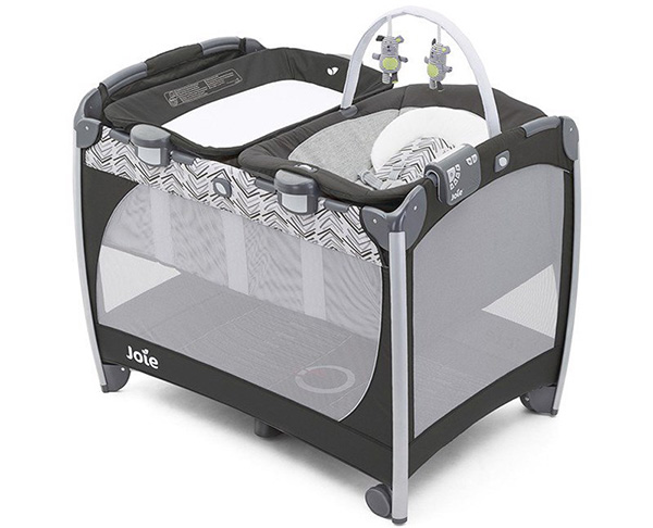 Giường cũi trẻ em Joie Excursion Change Bounce Abstract Arrows