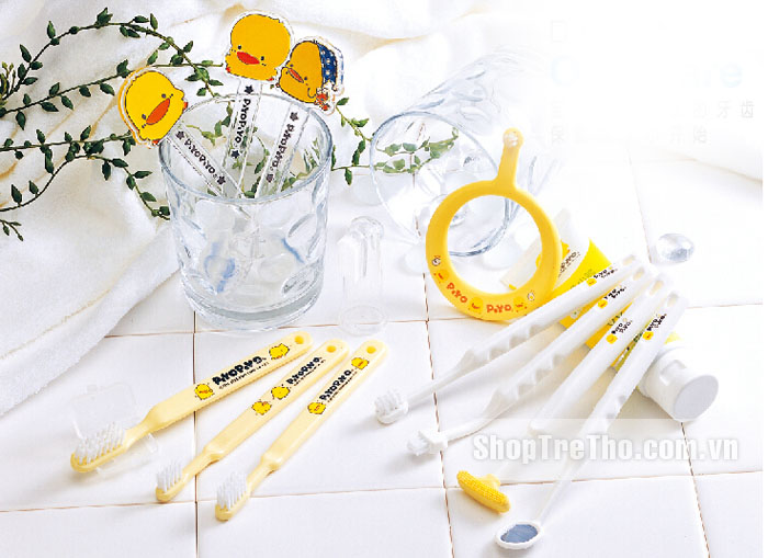 Bàn chải đánh răng Piyo Piyo 830204 cho bé