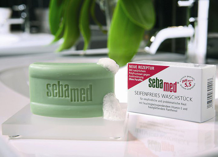 thanh làm sạch kháng khuẩn Sebamed pH 5.5