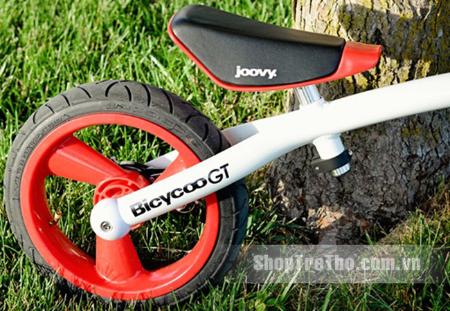 Xe đạp cân bằng cho bé Balance Joovy yên xe khỏe khoắn