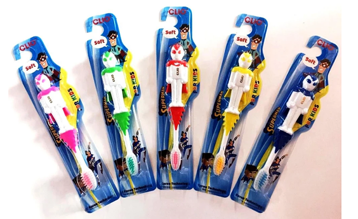 Bàn chải đánh răng trẻ em Clio Superman