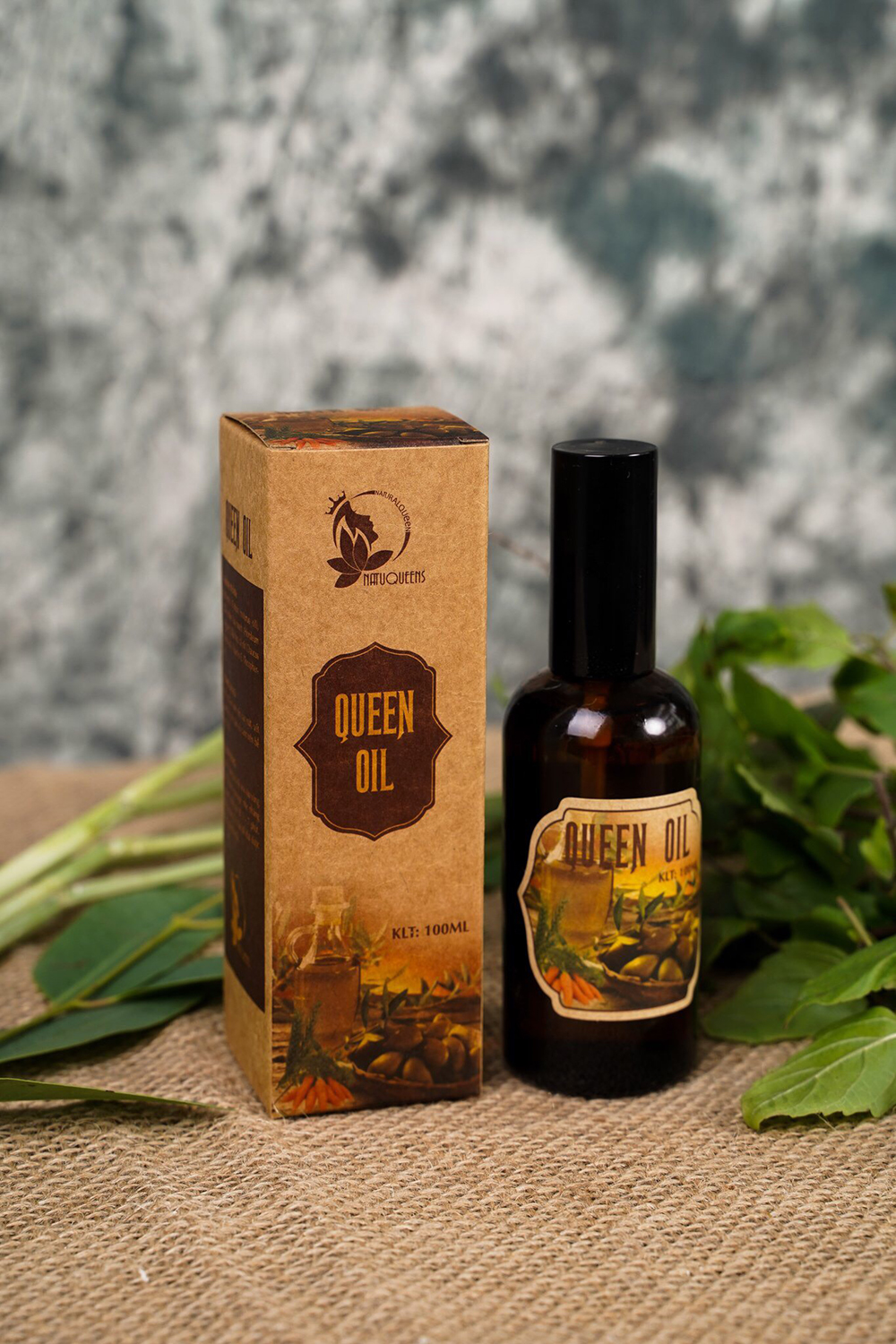 Tinh dầu trị rạn NatuQueens