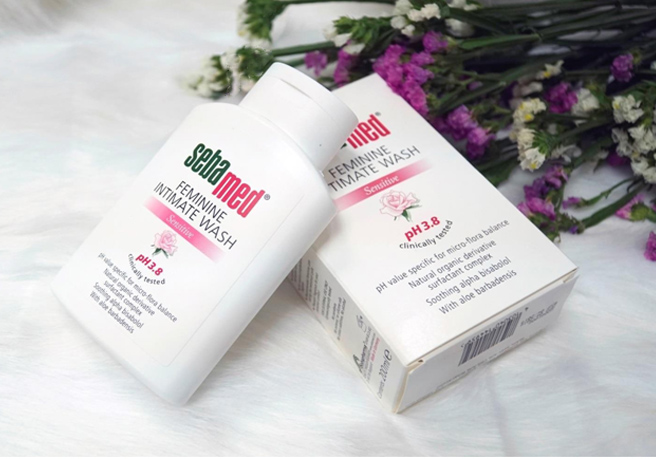 Dung dịch vệ sinh phụ nữ Sebamed pH3.8 200ml