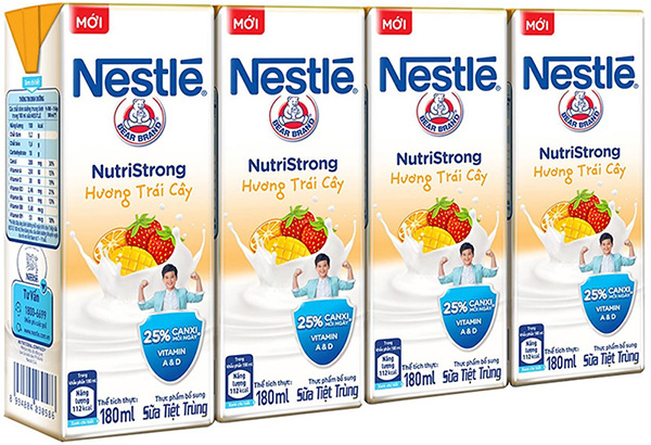 Sữa nước Nestlé hương trái cây 180ml