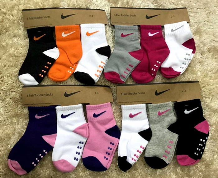 tất cao cổ Nike chống trơn (0-2T)