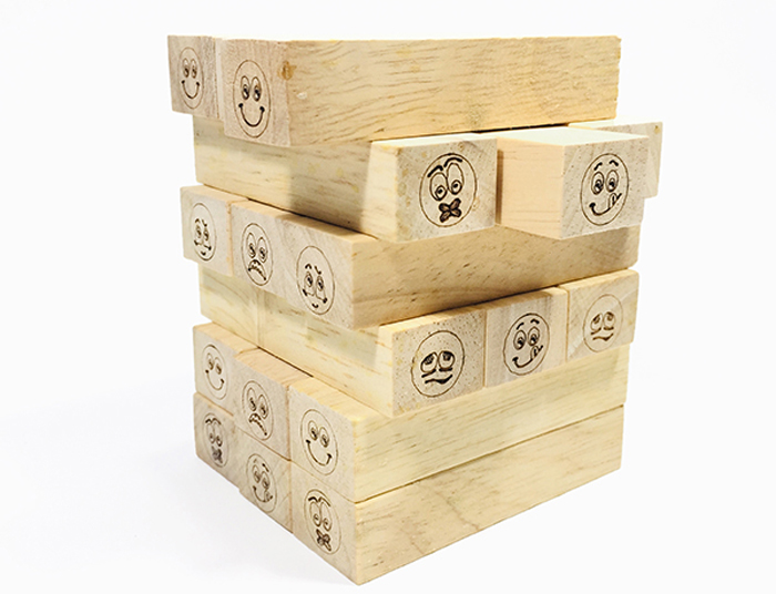 Trò chơi rút gỗ Woody WD777 in mặt cười