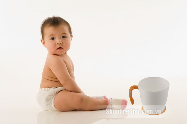 Ly tập uống RC46560