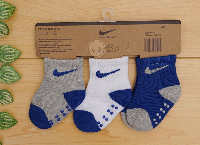 tất cao cổ Nike chống trơn (0-2T)