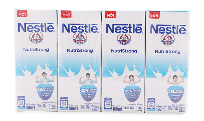 Sữa tiệt trùng Nestlé có đường (180ml)