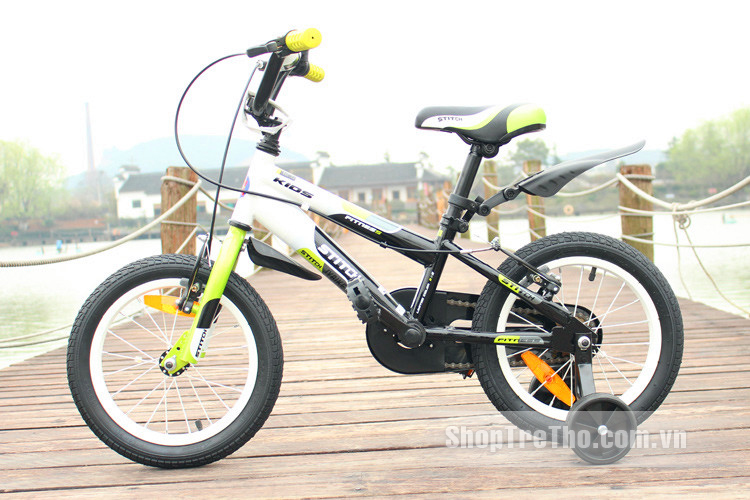 Xe đạp trẻ em Stitch