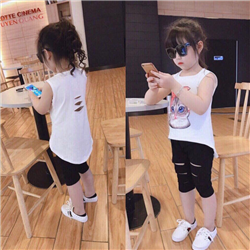 Bán Bộ quần áo bé gái hình mèo rách lưng (1-4T)