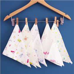 Bán Yếm vải tam giác LUCKY TE03 (20x30cm)