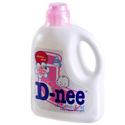 Bán Dung dịch giặt xả Dnee 960ml màu hồng